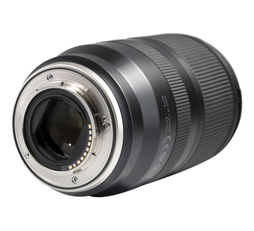 Ống kính Tamron 17-70mm f/2.8 Di III-A VC RXD for Fuji (Hàng chính hãng)