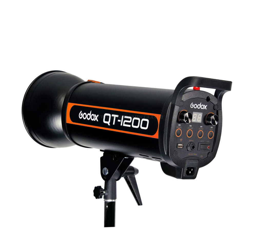 Đèn studio Godox QT1200 II New (Hàng chính hãng)